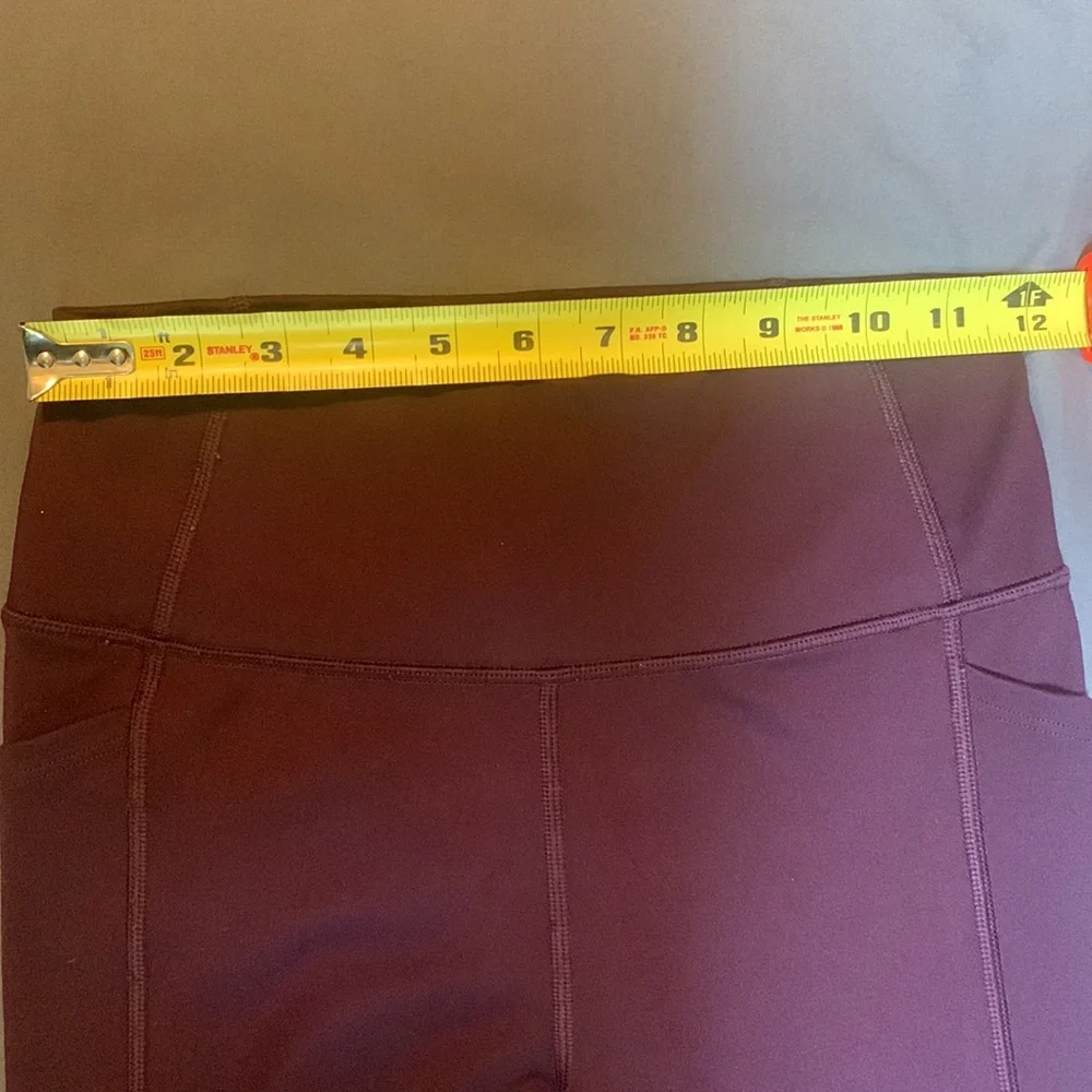 Barely Worn Victoria’s Secret Leggings - Picture 4 of 6